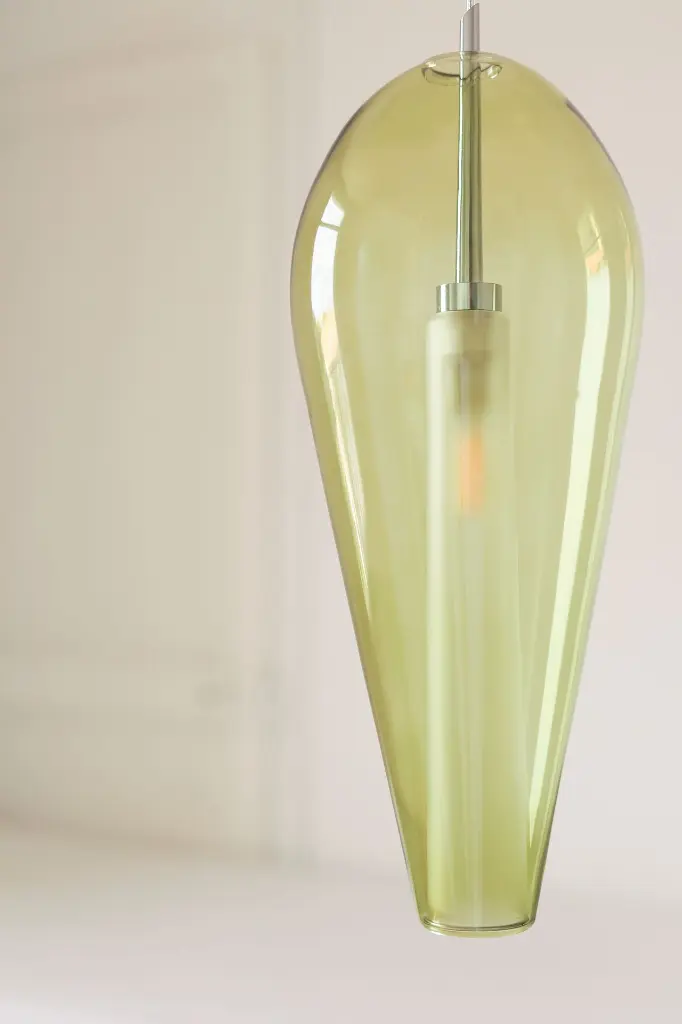 Alegria Vert Olive Zoom Off.webp