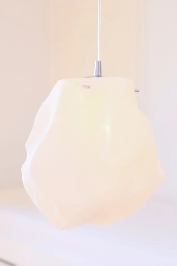 250 Quartz BL Blanc Zoom SwitchOn.webp