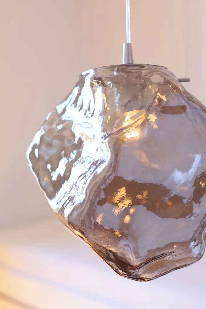 250 Quartz FUCH SM Zoom SwitchOn.webp